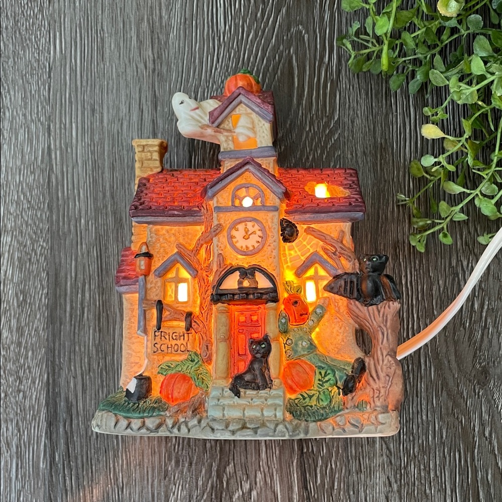 Vintage 90’s Spooky Hollow Lighted Porcelain Halloween House